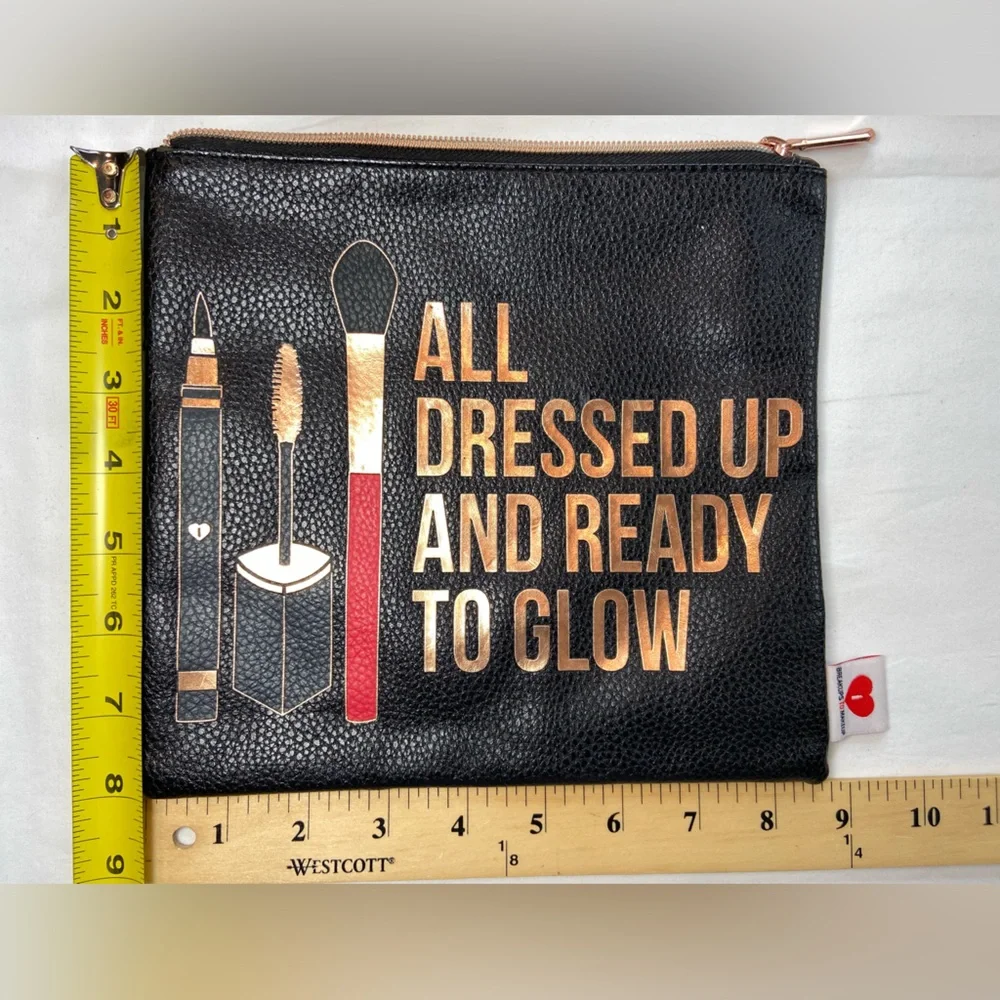 Sephora Make Up Bag, All Dressed Up & Ready to Glow 8x8.5”‎ Breakups to Makeup